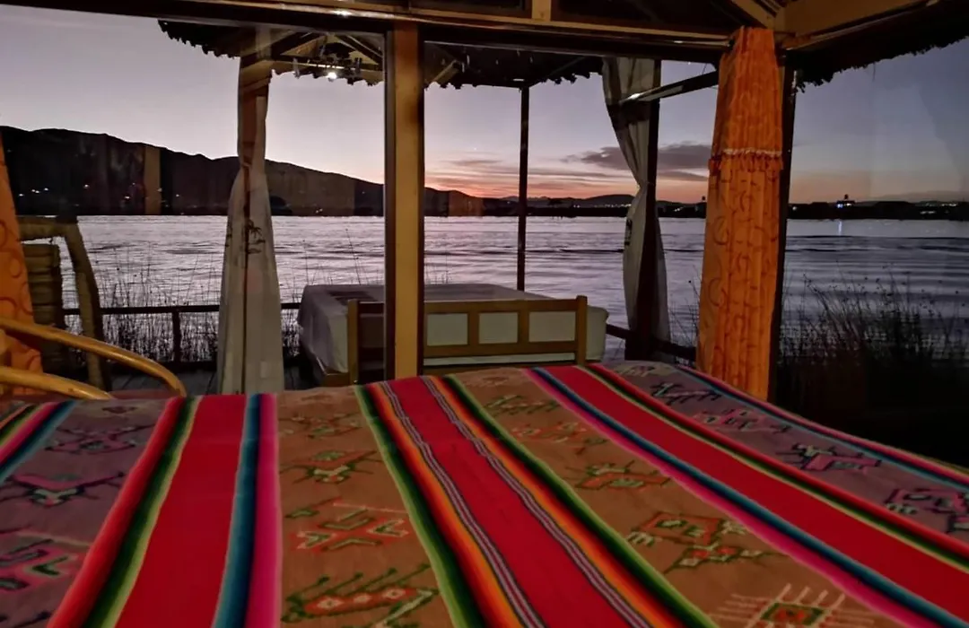 Uros Titicaca Hotel